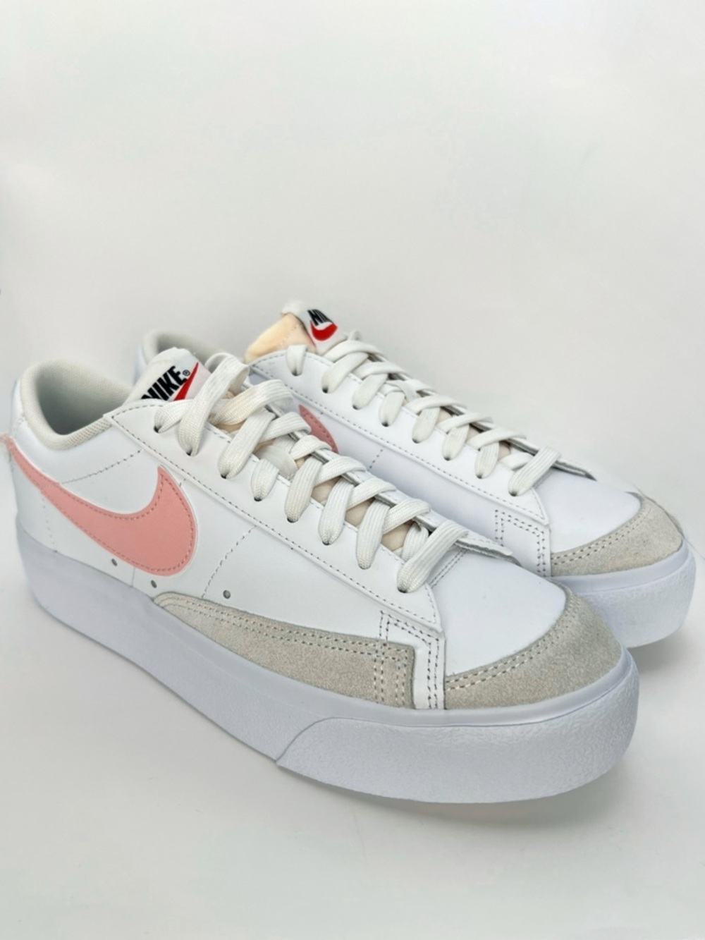NEW Nike Blazer Low Platform White Pink Swoosh Women’s 8.5